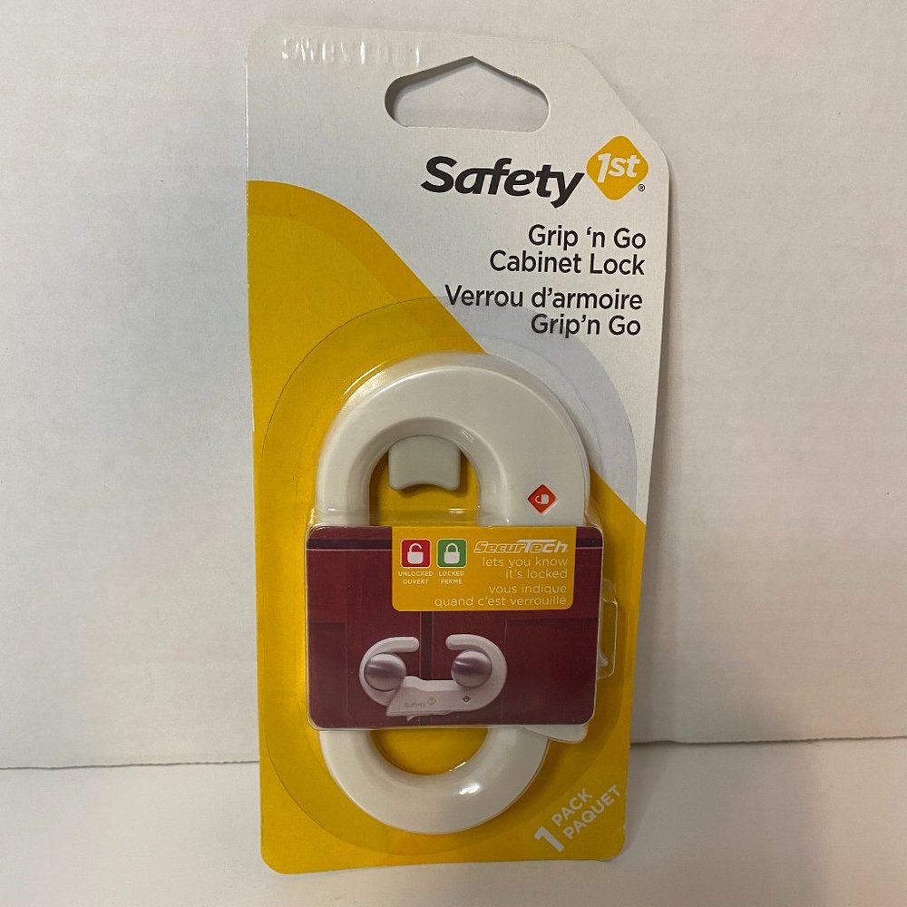 Safety 1ST  Grip ' n Go  Cabinet  Lock 48555